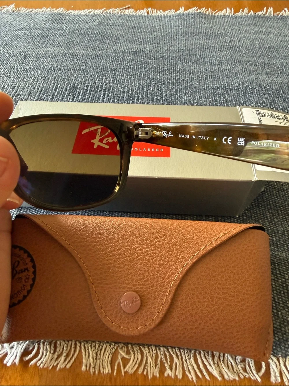 Ray-Ban Brown Frame Brown Lens Polarized Wayfarer Sunglasses